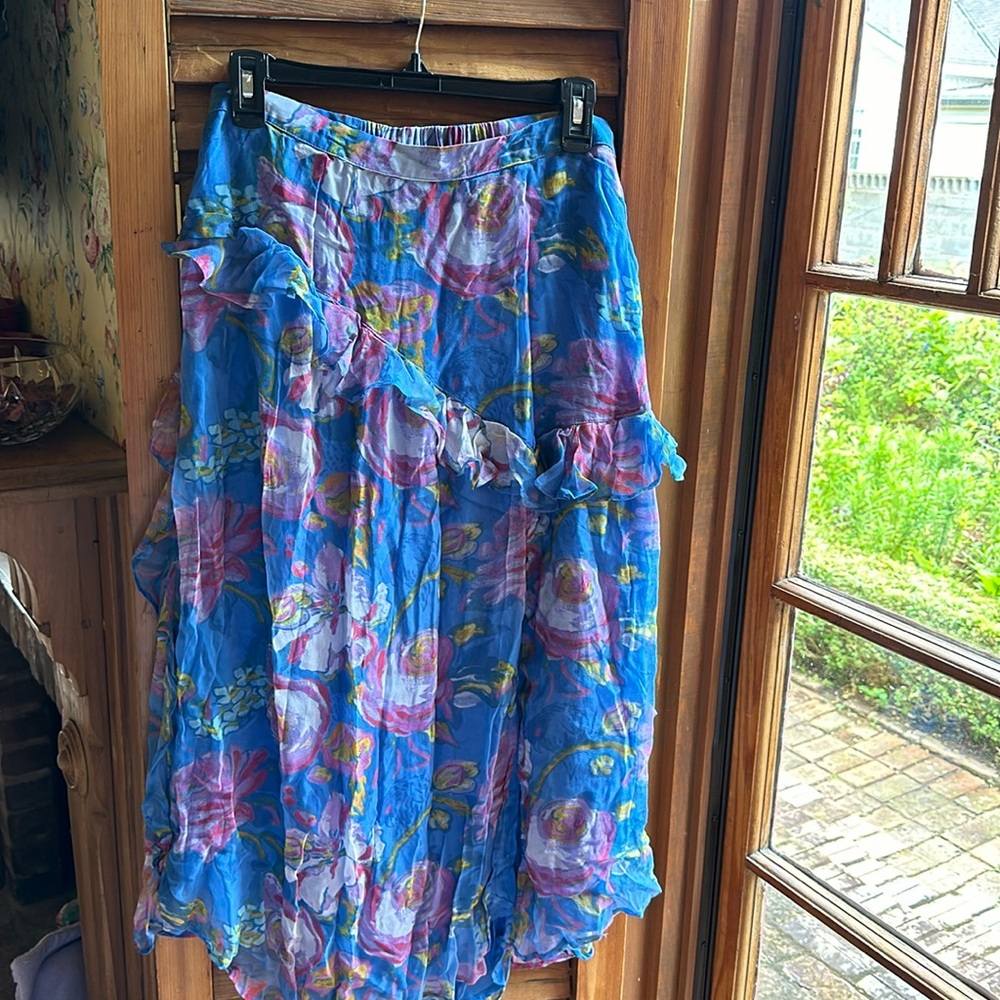Sundance skirt NWOT size PM, 100 percent cupro